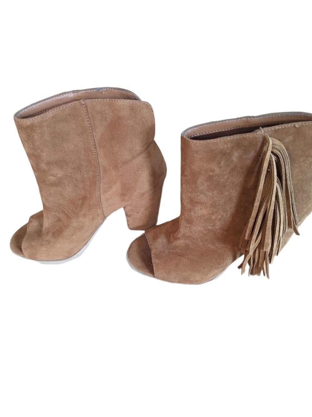 Dolce Vita (DV) Open toe tan leather boots with fringe, size 6